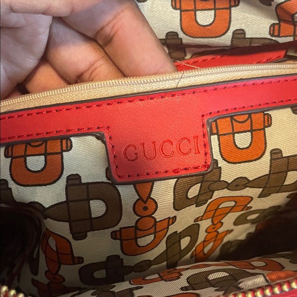 Gucci Beige and Red Tote with Snake Motif - Picture 7 of 7
